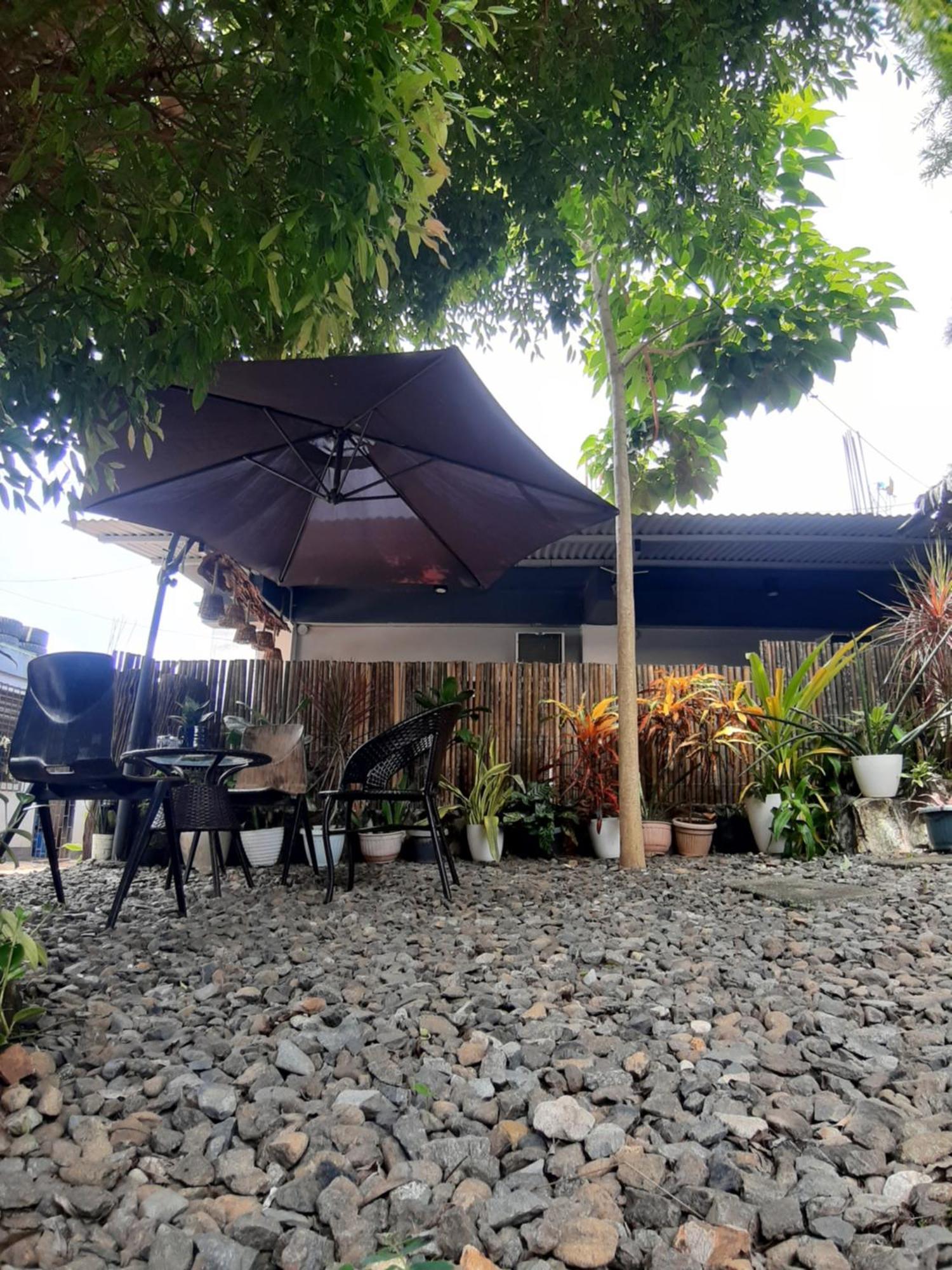 Elisha'S Guest House Coron Extérieur photo
